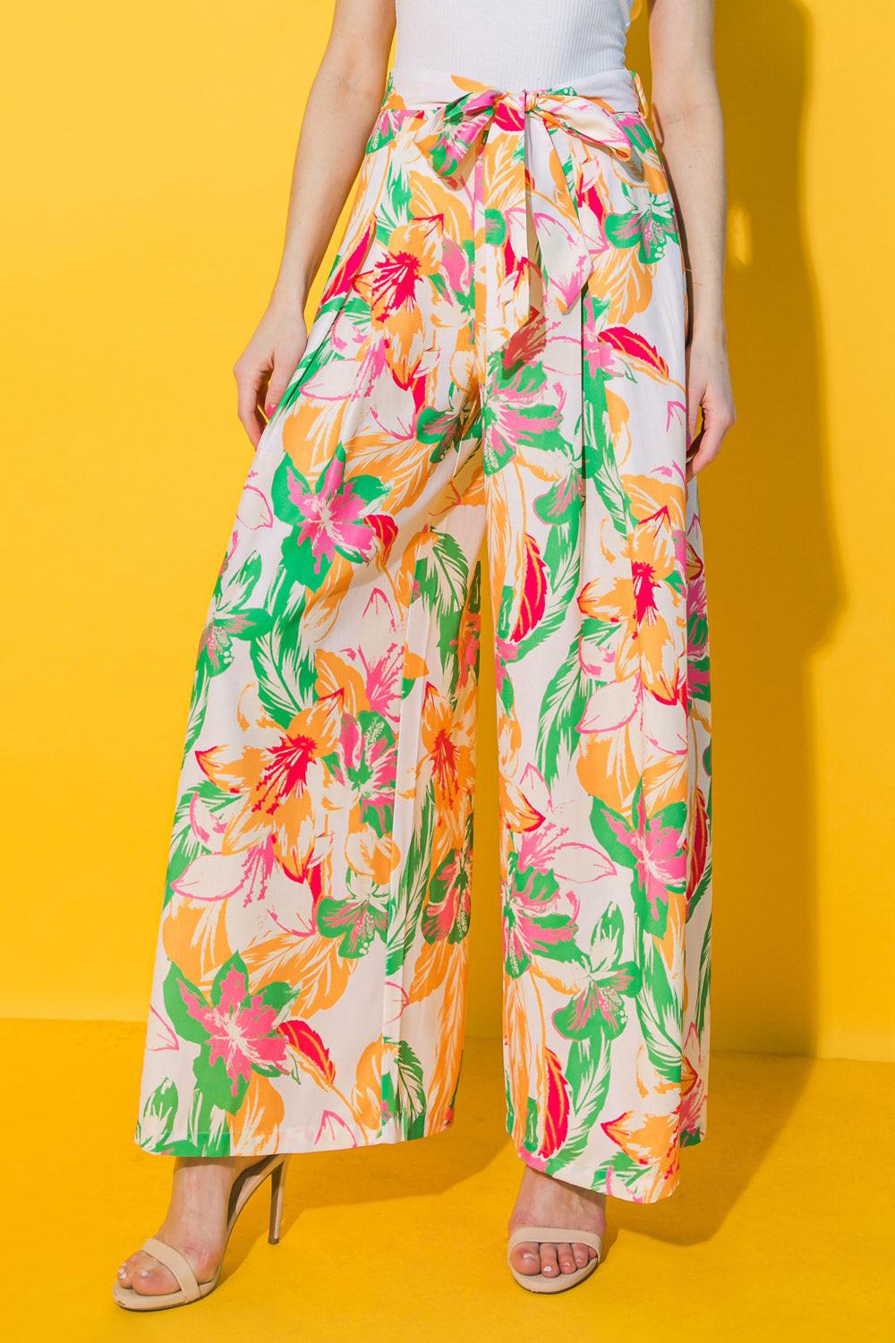 LOVE YOU A BRUNCH WOVEN PANTS.