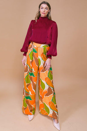 SWEETEST ENTRANCE WOVEN PANTS.