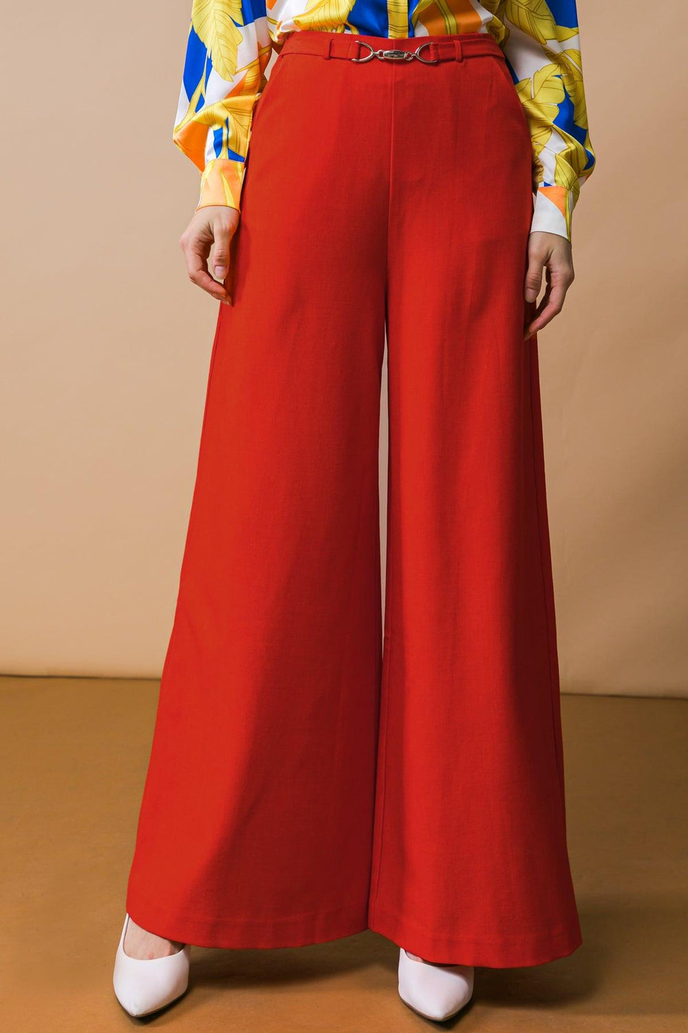 SWEET FEELINGS WOVEN PANTS.