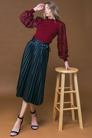 FEELING THE FUN SWEATER TOP.