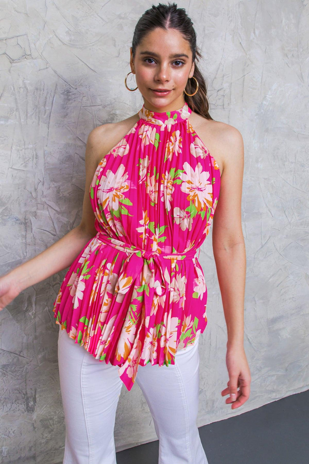 CLOSER TO YOU WOVEN TOP.