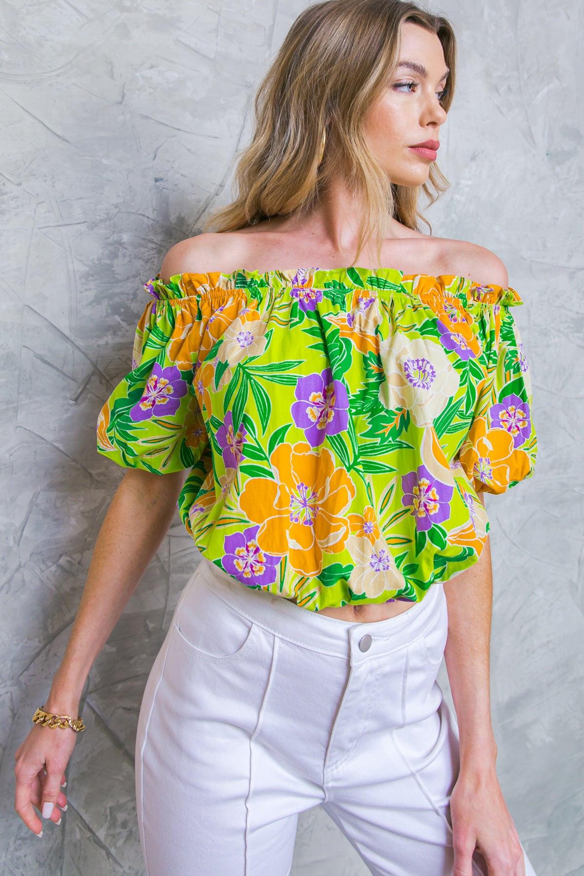 SIGNATURE AESTHETIC WOVEN TOP.