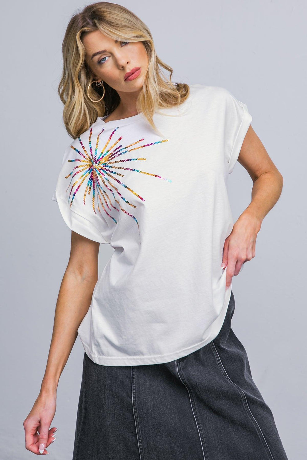 TALK ABOUT BEAUTY KNIT TOP.
