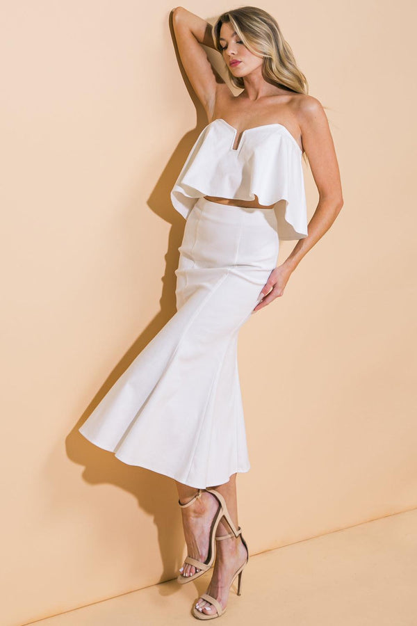 SUNSET STROLL WOVEN TWILL TOP AND SKIRT SET.