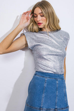 STYLE FILE RIBBED KNIT TOP.