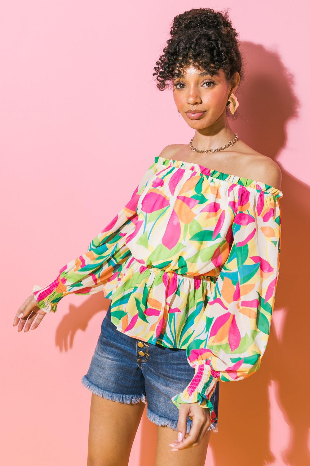 SEARCHING FOR CLARITY FLORAL WOVEN TOP.