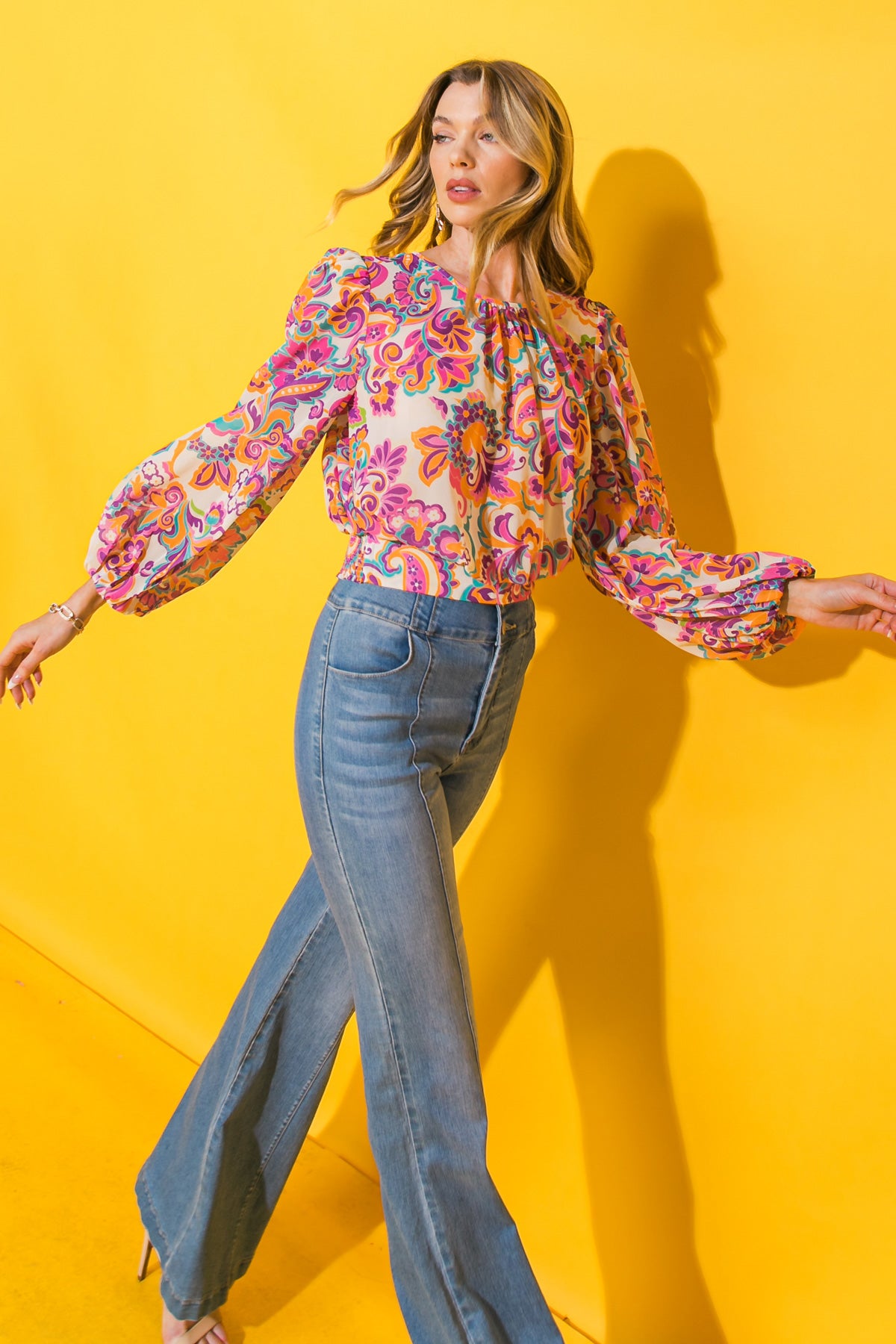 SO GENUINE FLORAL WOVEN TOP