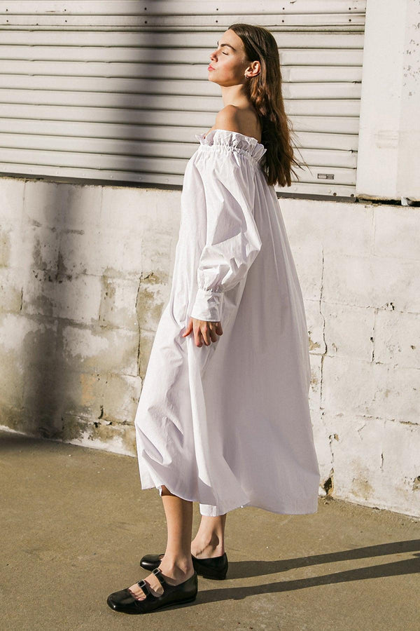 YOU'RE JUST MY TYPE WOVEN MIDI DRESS.