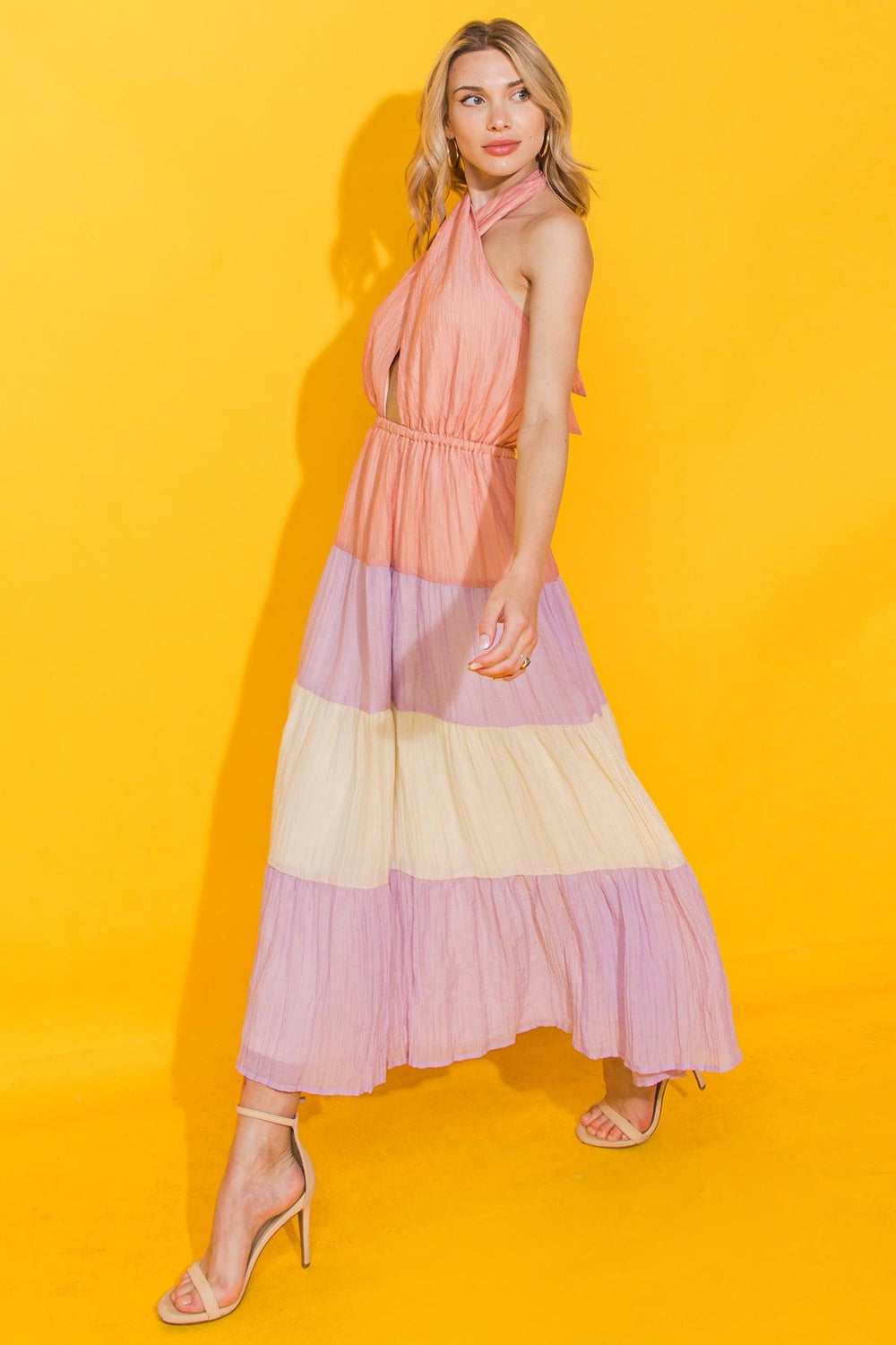 TOTALLY CHARMING WOVEN MIDI DRESS.