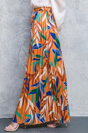 FEELS LIKE FALL WOVEN MAXI SKIRT.
