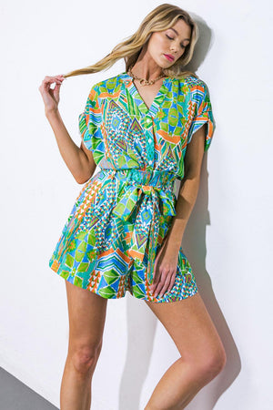 REFRESH YOUR MEMORY WOVEN SHORTS.