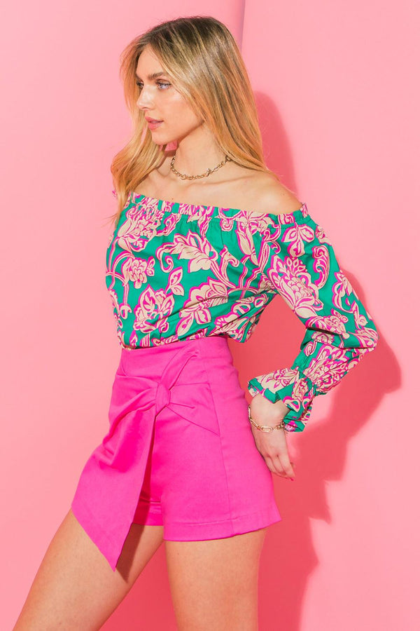 MEANT TO SHINE POPLIN TOP.