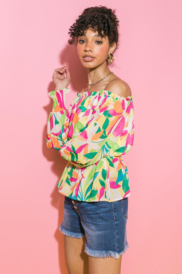 SEARCHING FOR CLARITY FLORAL WOVEN TOP.